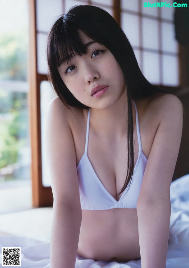 Nazuna Higuchi 樋口なづな, Young Gangan 2019 No.12 (ヤングガンガン 2019年12号) No.72f94e